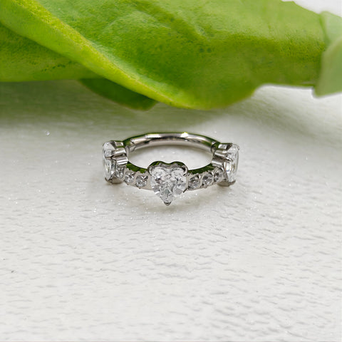 16G ASTM F136 Titanium Hinged Segment Ring Clicker with 3 Heart CZ
