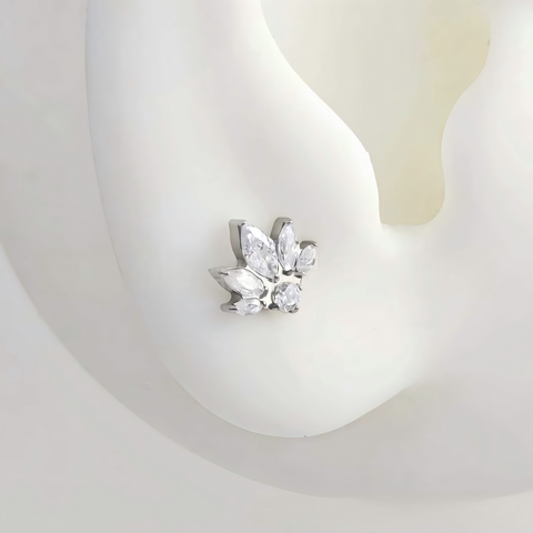 16G ASTM F136 Titanium 5 Marquise Crown Labret Stud Earring